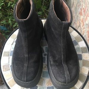 Vagabond suede ankle boots